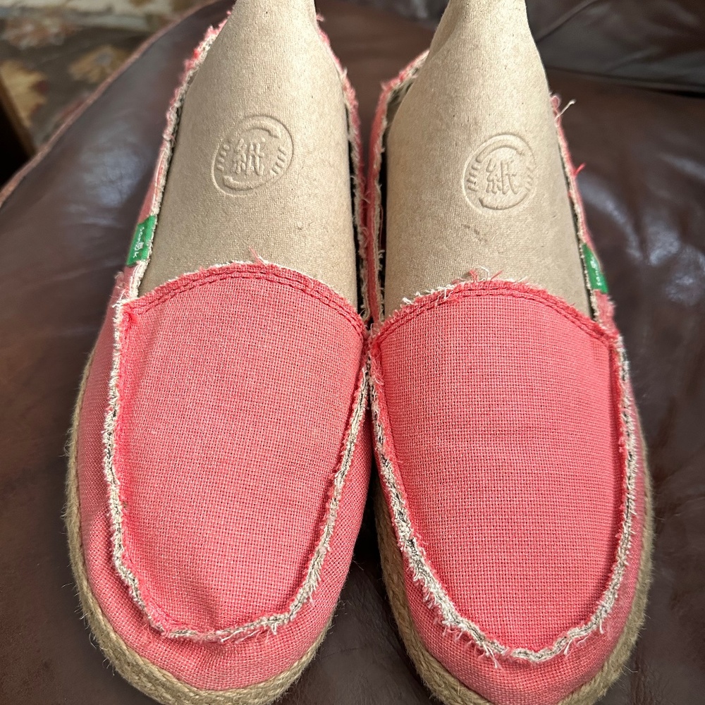 Ladies Sanuk Sidewalk Surfers Sz 9